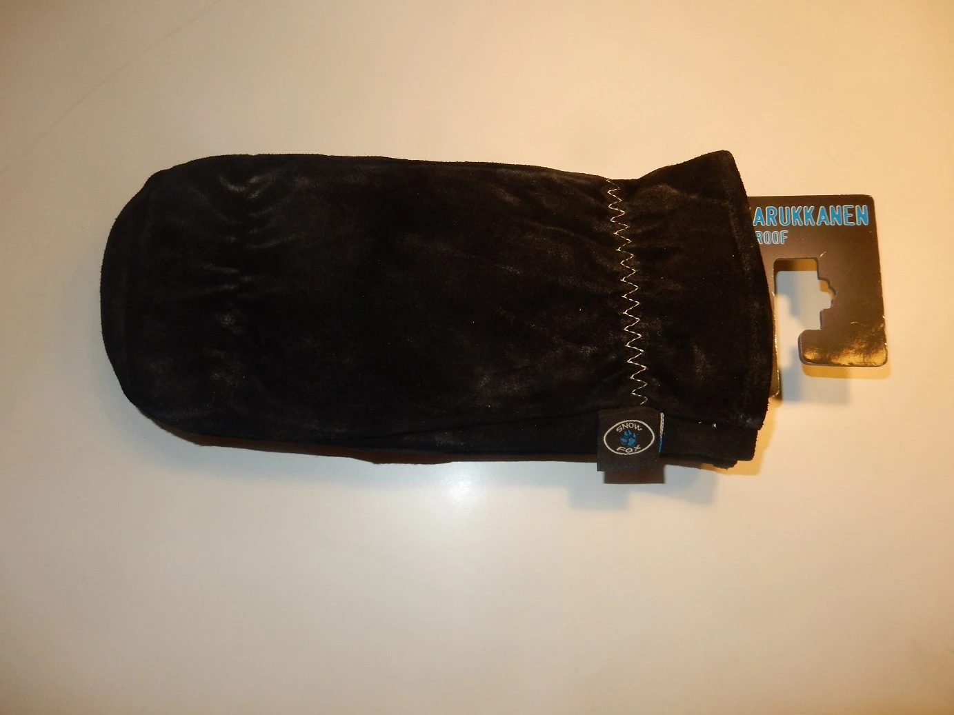 SnowFox Nahkarukkanen,Musta